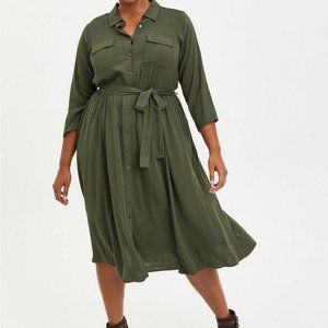 BNWT Torrid Midi Rayon Slub Belted Shirtdress SIZE 2